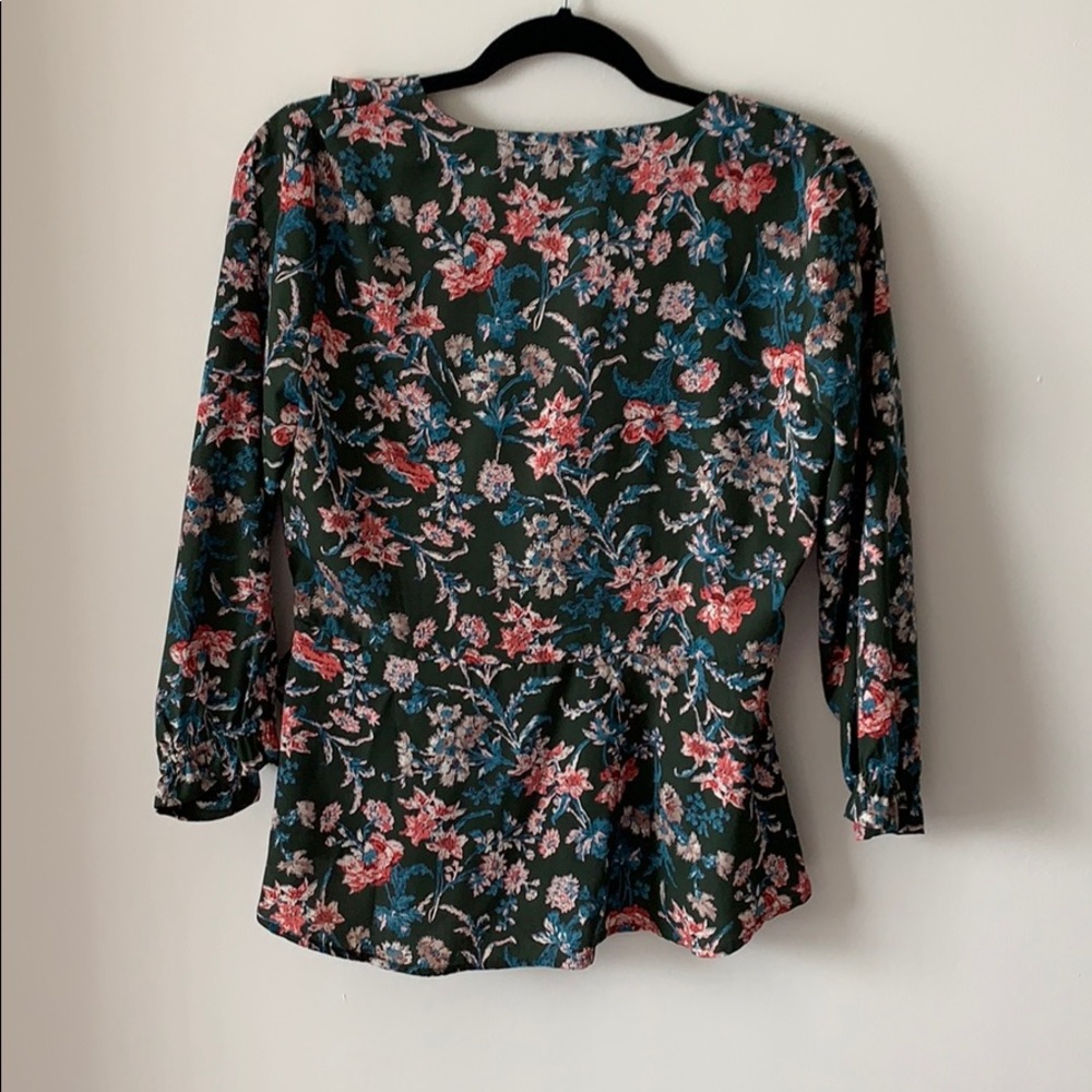 Design Lab Faux wrap top - Picture 5 of 6